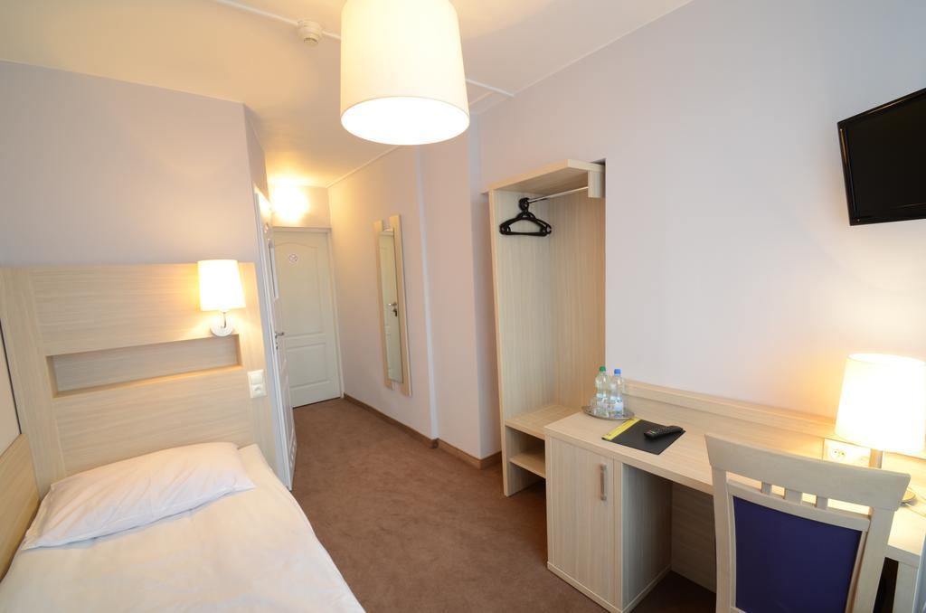 Pzmot Hotel